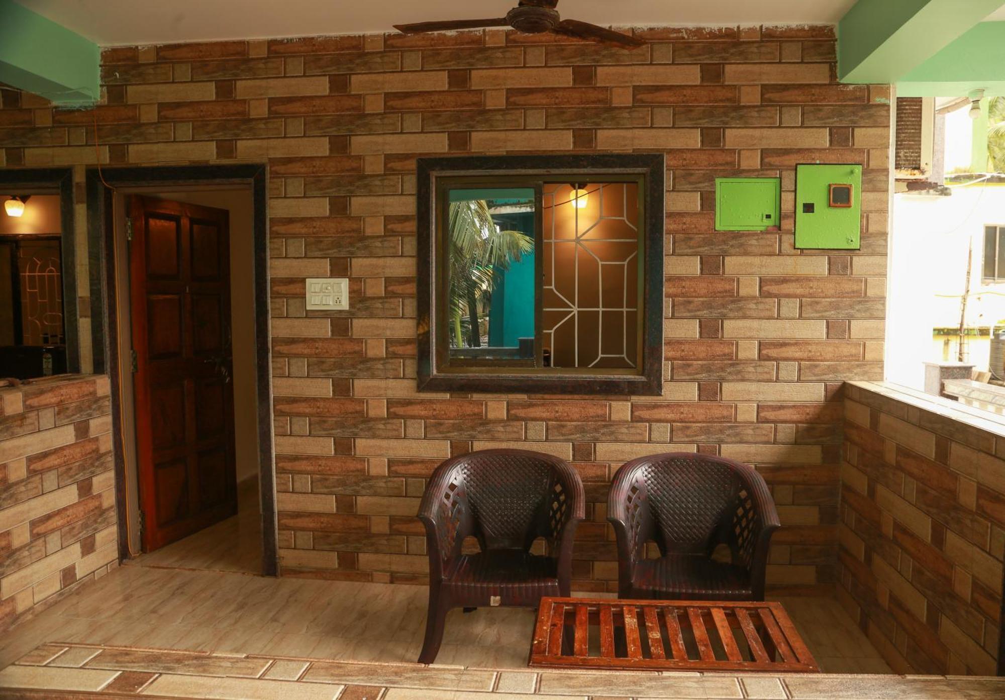 Kumbaya Beachside Hostel & Apartments At Arambol Beach Eksteriør billede