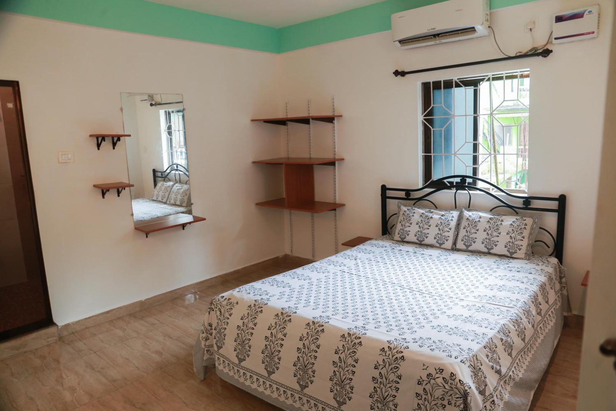 Kumbaya Beachside Hostel & Apartments At Arambol Beach Eksteriør billede