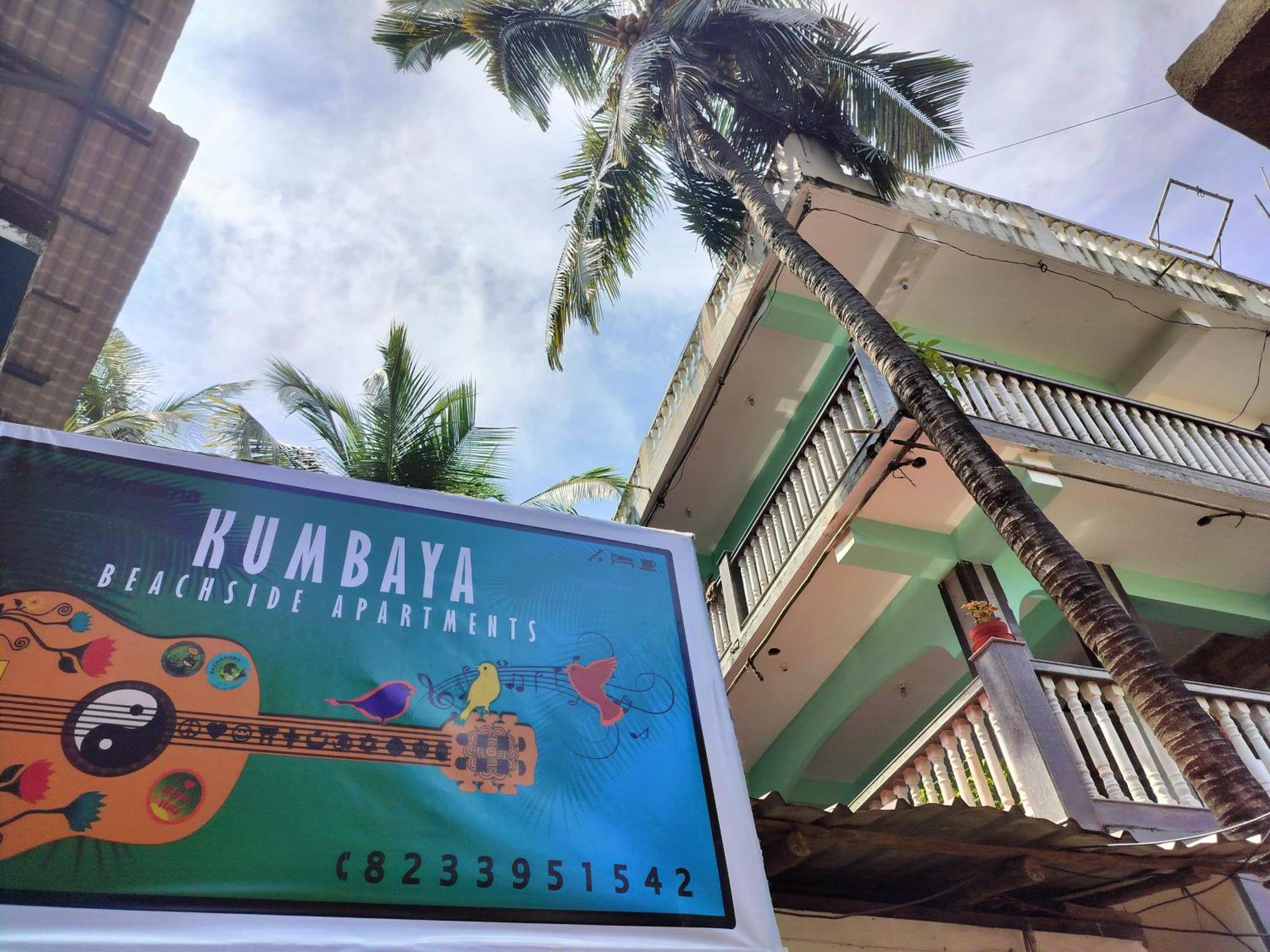 Kumbaya Beachside Hostel & Apartments At Arambol Beach Eksteriør billede